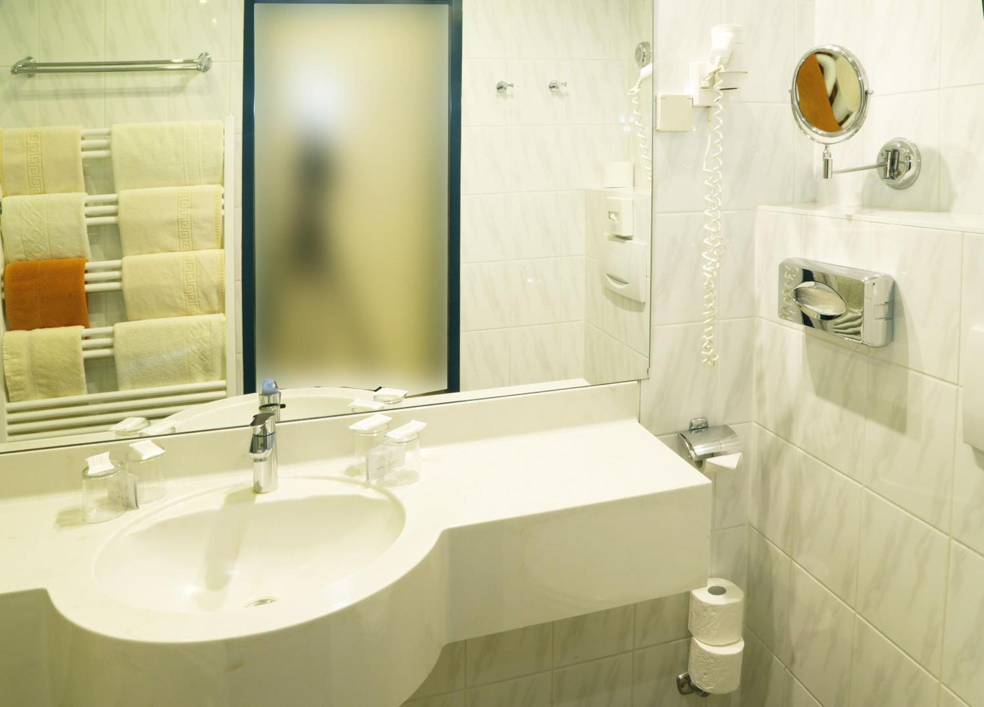 Continental Hotel-Pension Вена Номер фото