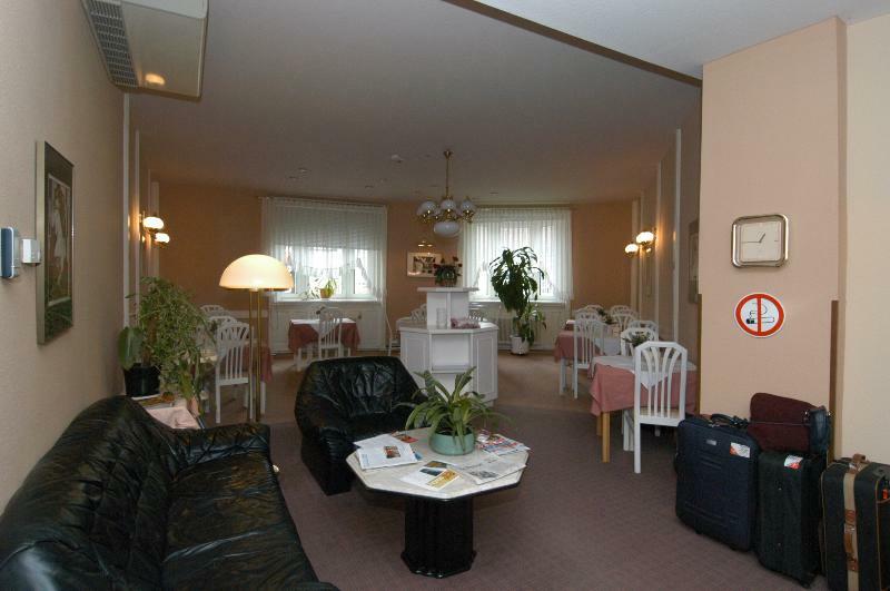 Continental Hotel-Pension Вена Экстерьер фото